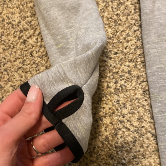 Nike Zip-Up - Picture 2 of 4